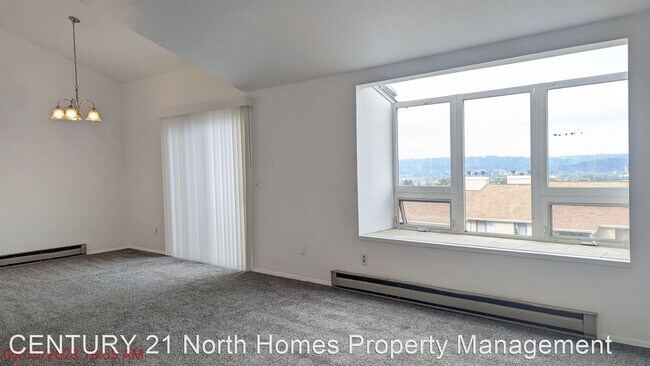 Foto del edificio - 2 br, 1.5 bath House - 1315 S Puget Dr #C32