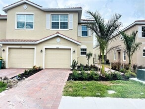 Building Photo - 2775 Blossom Wy