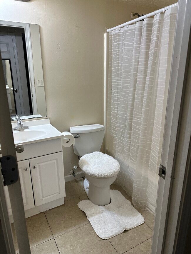 Foto del edificio - 1163 Rappahannock Dr