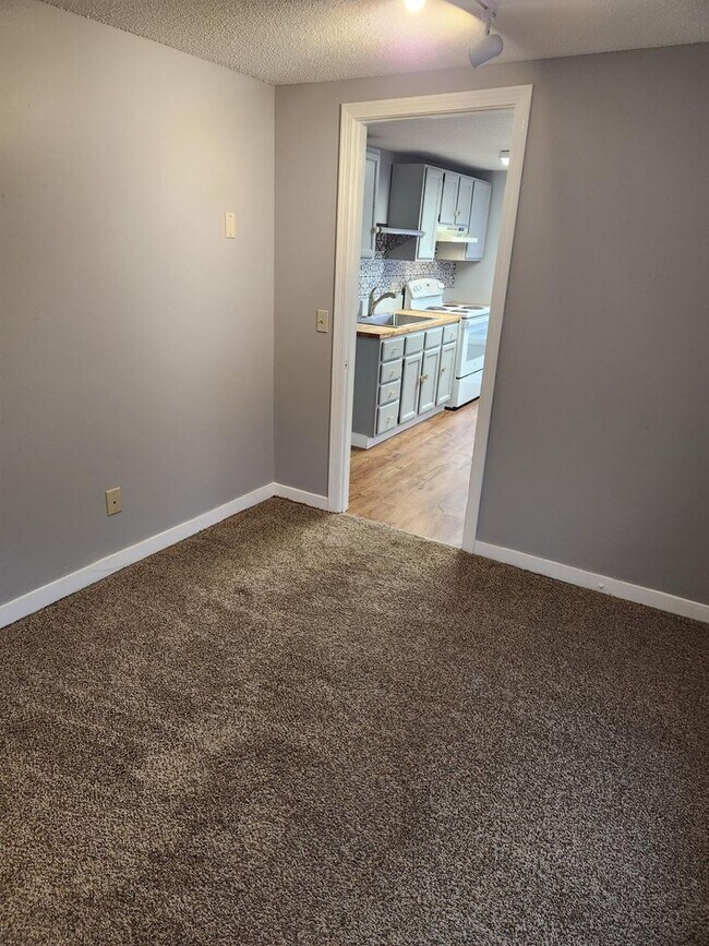 Foto del edificio - 7 Western Ave