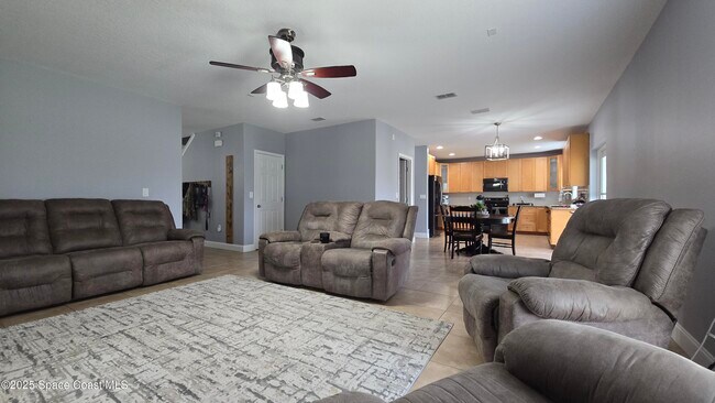 Building Photo - 149 Broyles Dr