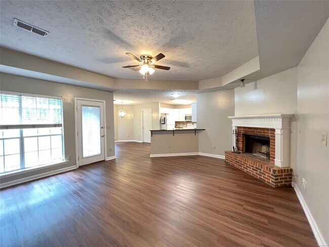 Building Photo - 510 Saddlewood Dr