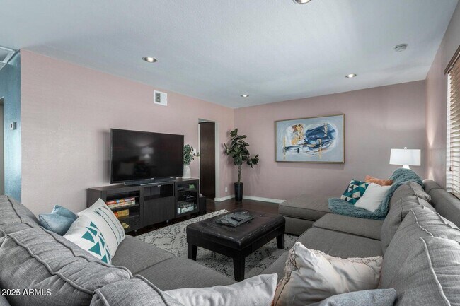 Foto del edificio - 2839 N 81st Way