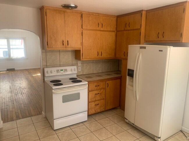 Cocina - 1330 Elm Ave