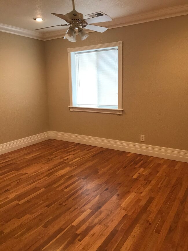 Foto del edificio - 2601 W 3rd St