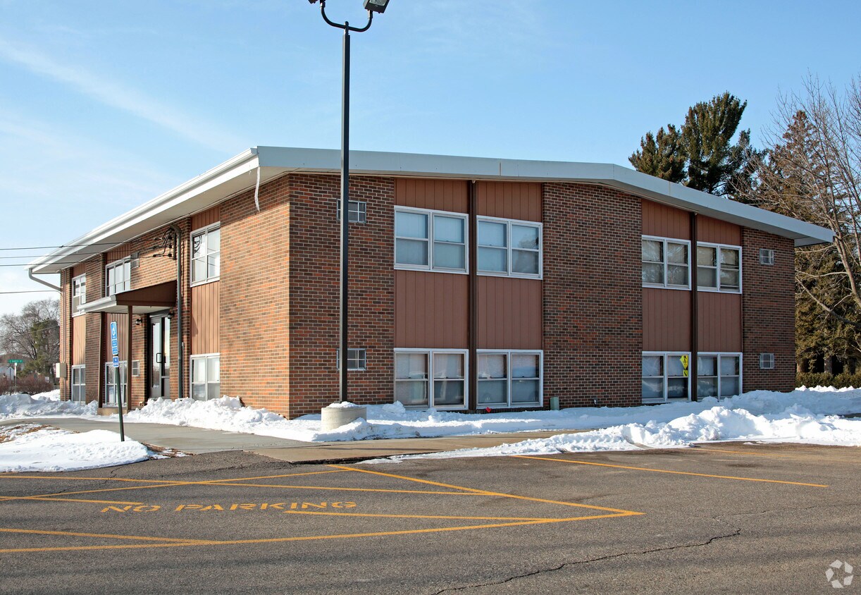 Primary Photo - College Avenue Apartments
