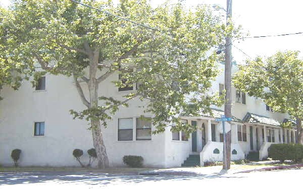 Building Photo - 342 Green St