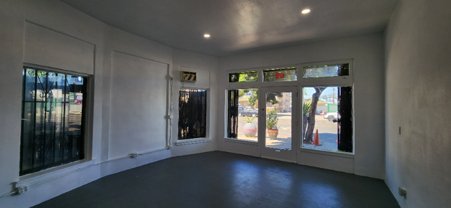 Building Photo - 1318 4th Ave