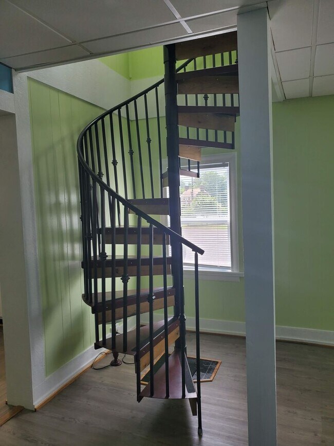 Foto del edificio - Utilities Included!!!!