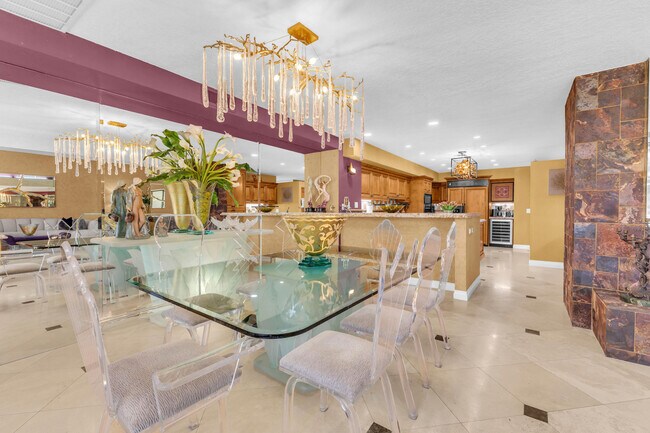 Foto del edificio - 216 W Kavenish Dr