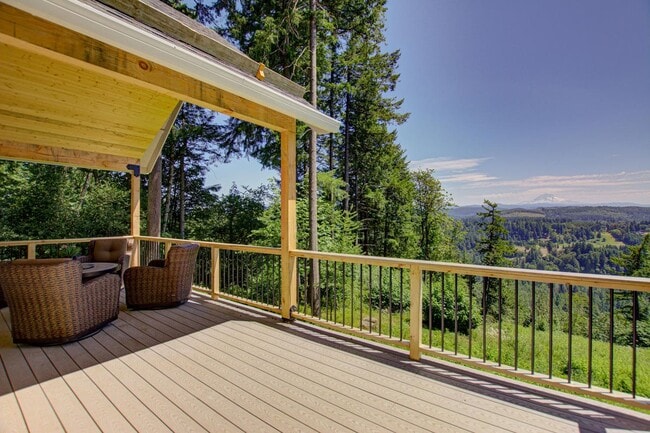 Foto del edificio - 14070 SE Baumback Ave