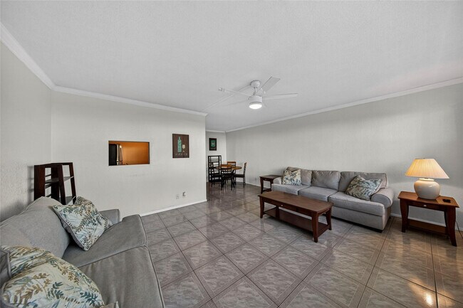 Foto del edificio - 625 Antioch Ave