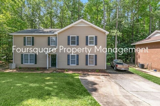 Building Photo - Duplex| Open Floor Plan | Conveniently Loc...