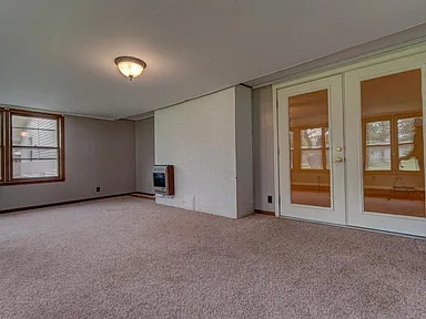 Building Photo - 2028 S Cedarbrook Ave