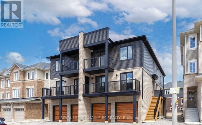 Building Photo - 32 Wagon Ln