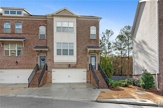 Building Photo - 6428 Brookside Blvd