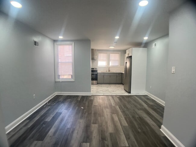 Building Photo - 6716 Cobbs Creek Pkwy