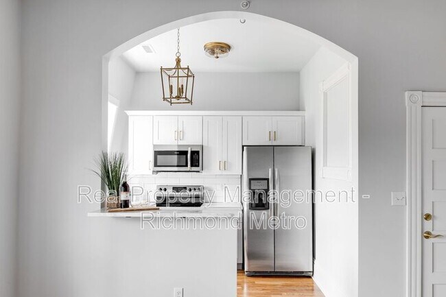 Foto del edificio - 1302 Floyd Ave