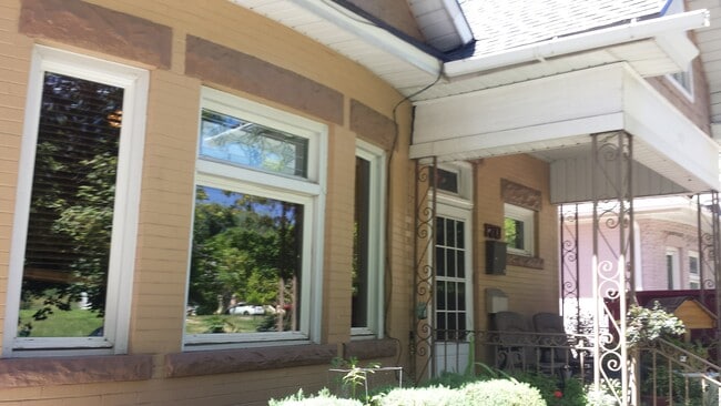 Foto del edificio - 170 S 1200 E