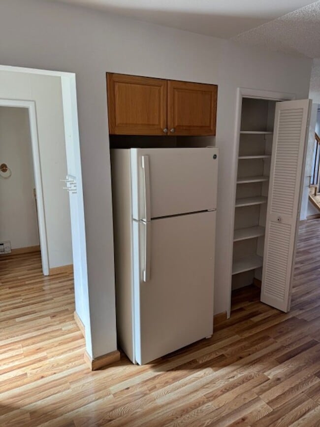 Foto del edificio - 331 Smithridge Park