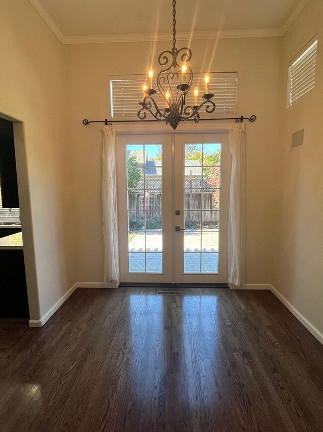Building Photo - Coming Soon!!! Updated 4 Bedroom 3 Bathroo...