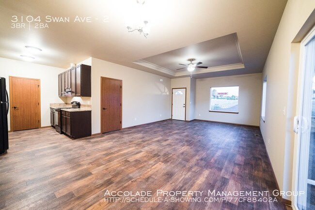 Foto del edificio - 3104 Swan Ave