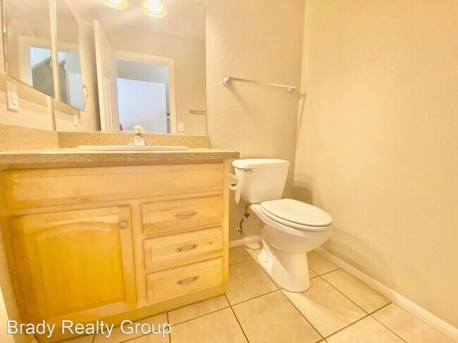 Foto del edificio - 1 br, 1.5 bath House - 100 Crestline Drive...