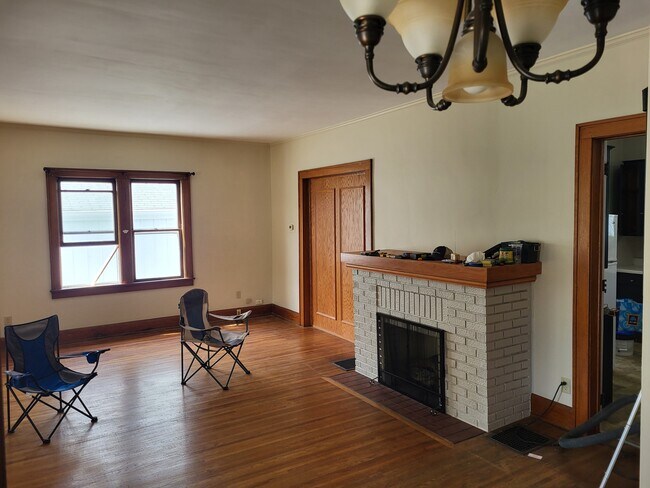 Foto del edificio - 408 S West St