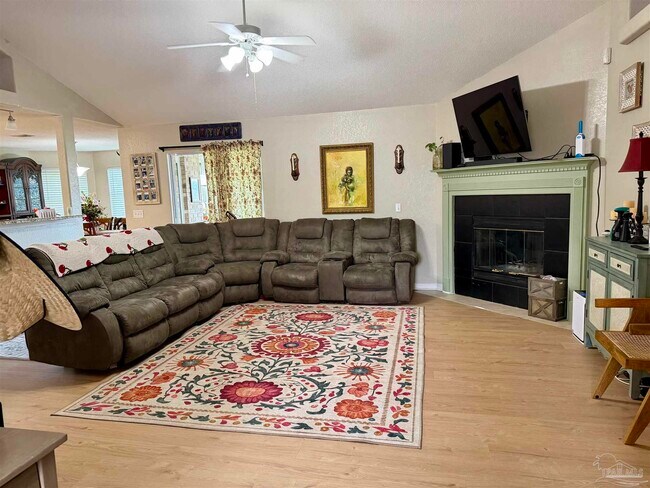 Foto del edificio - 4693 Ridge Pointe Dr