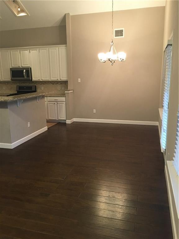 Foto del edificio - 10409 Huxley St