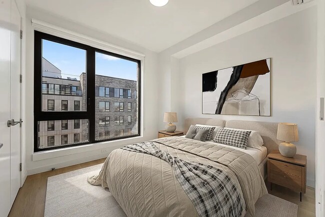 Building Photo - 2363 Bedford Ave