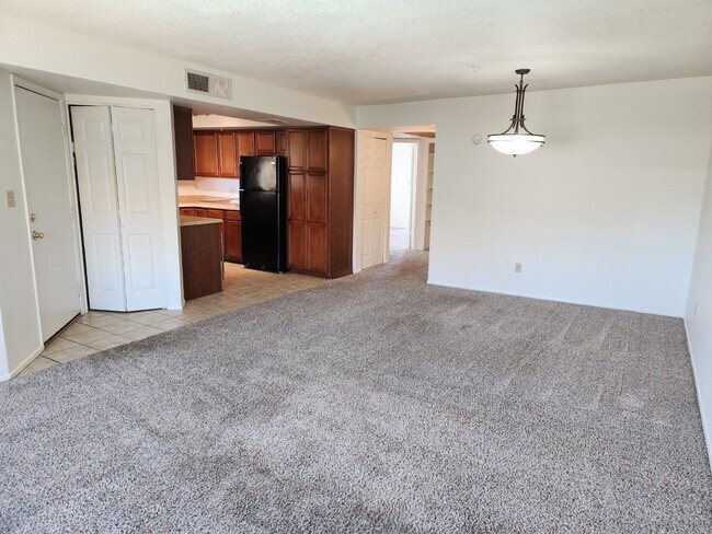 Foto del edificio - Second floor Scottsdale 2/2!