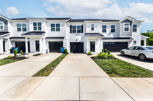 Foto del edificio - 4204 Spyglass Dr