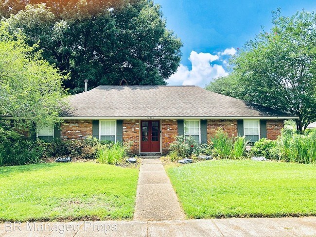 Building Photo - 3 br, 2.5 bath House - 12650 E. Sheraton Ave.