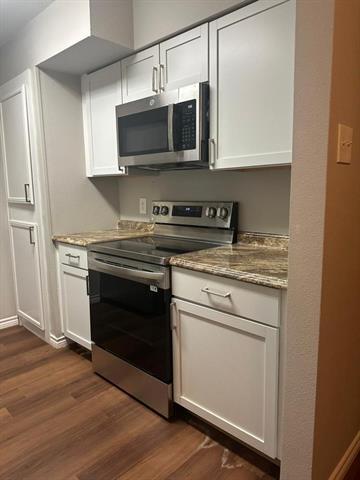 Foto del edificio - 9696 Walnut St