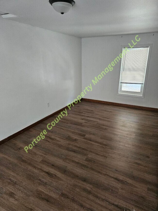 Foto del edificio - 409 Cedar St