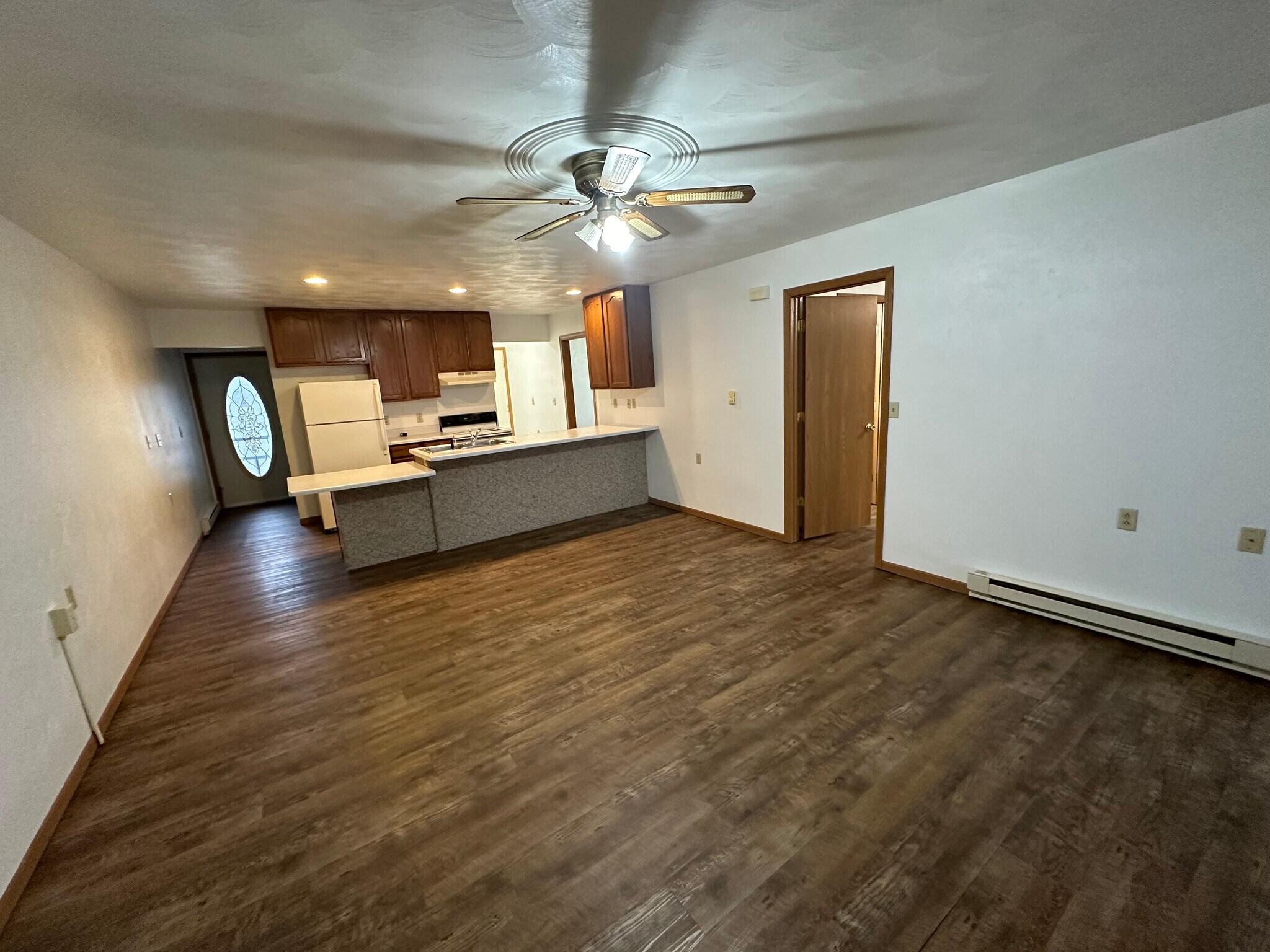 1072 Lakeshore Dr Pioneer, OH 43554 – photo 1 of 22