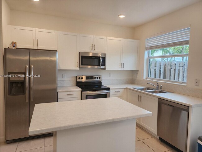 Foto del edificio - 1471 SE 26th Rd
