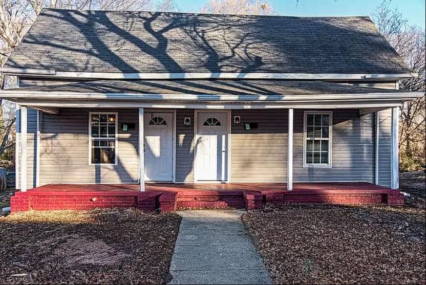 Primary Photo - 632 Boger St