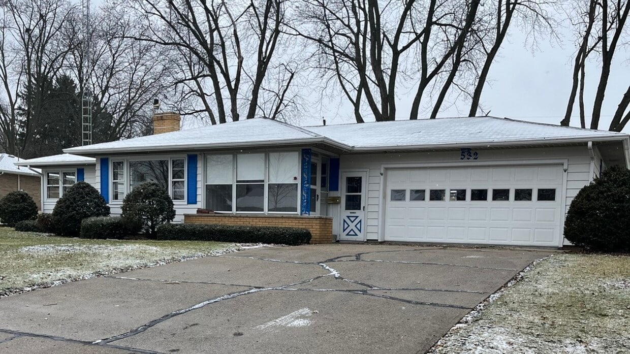 532 Riley Dr, Marengo, IL 60152 House Rental in Marengo, IL