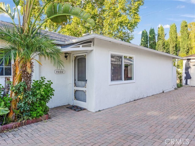 Foto del edificio - 5020 Topanga Canyon Blvd