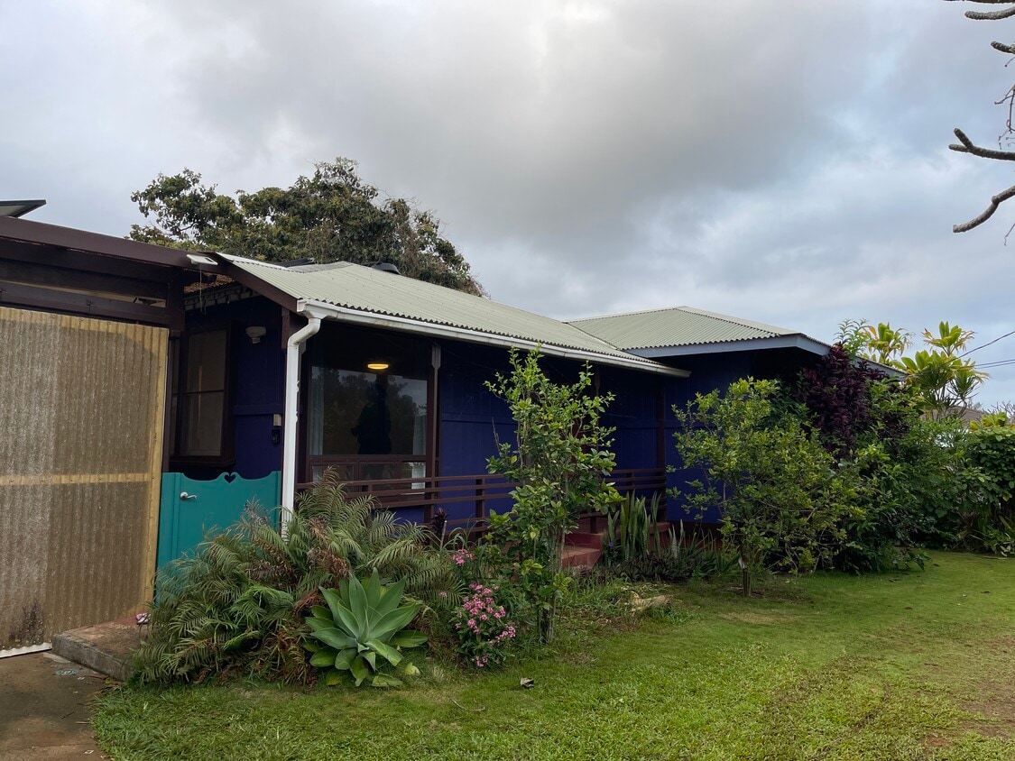 1815 Kaehulua Pl, Kapaa, HI 96746 House Rental in Kapaa, HI