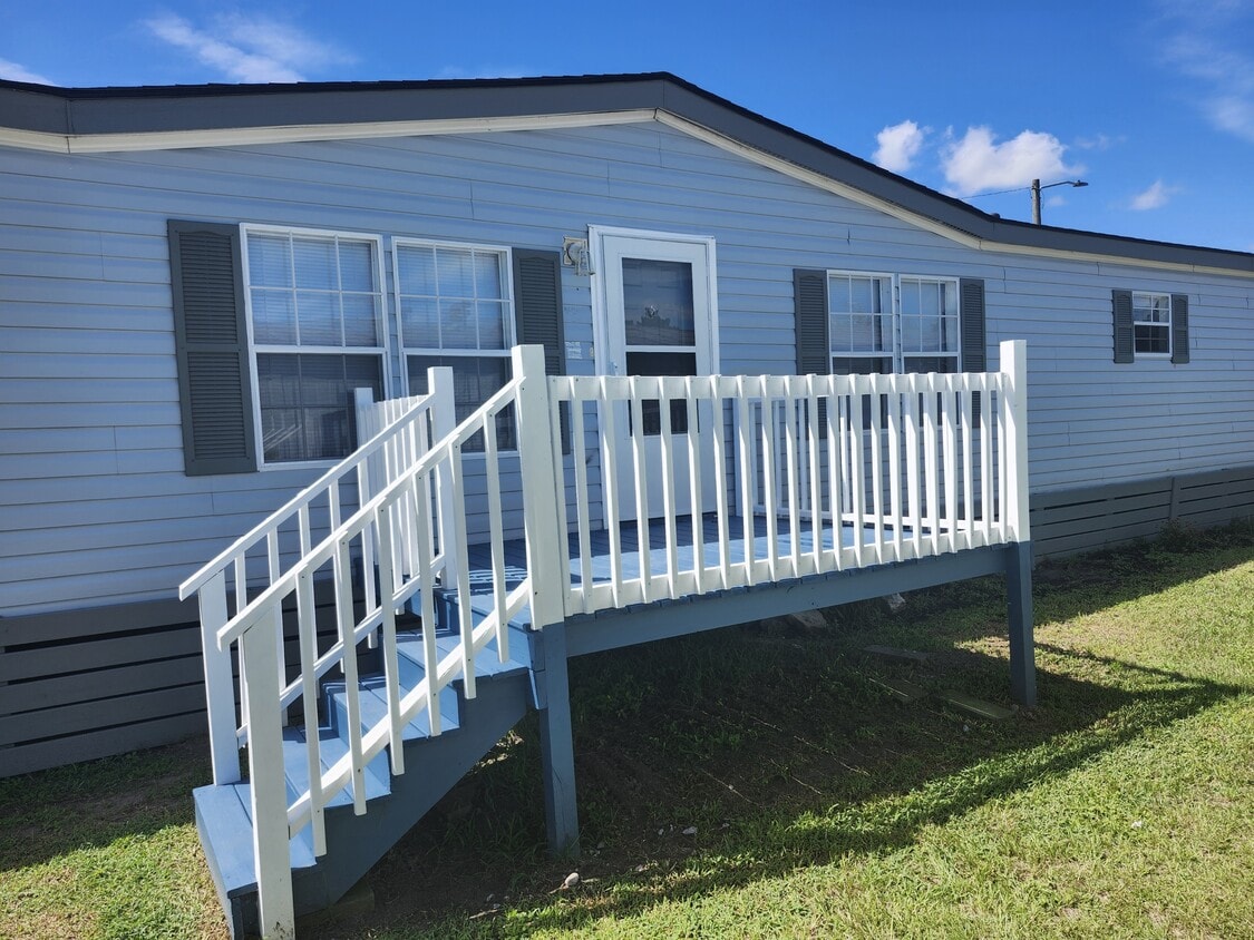 Foto principal - 5540 W Oglethorpe Hwy