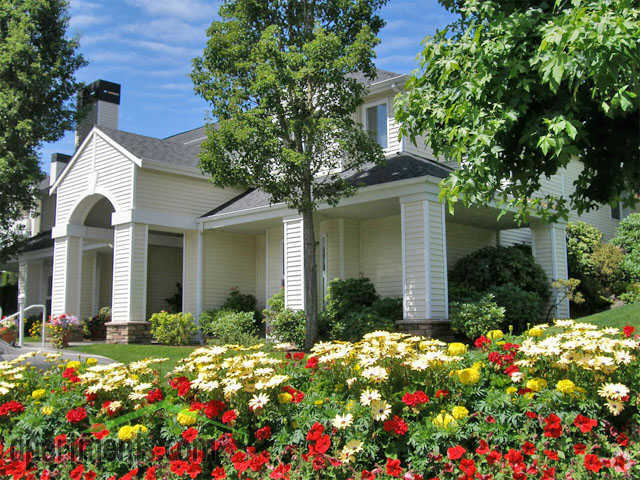 The Heights At Bear Creek Rentals - Redmond, WA | Apartments.com