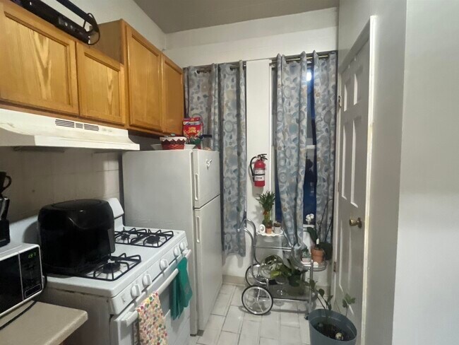 Foto del edificio - 2518 Bergenline Ave
