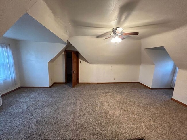 Building Photo - 675 18th St