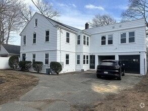 Building Photo - 19 Nahant Pl