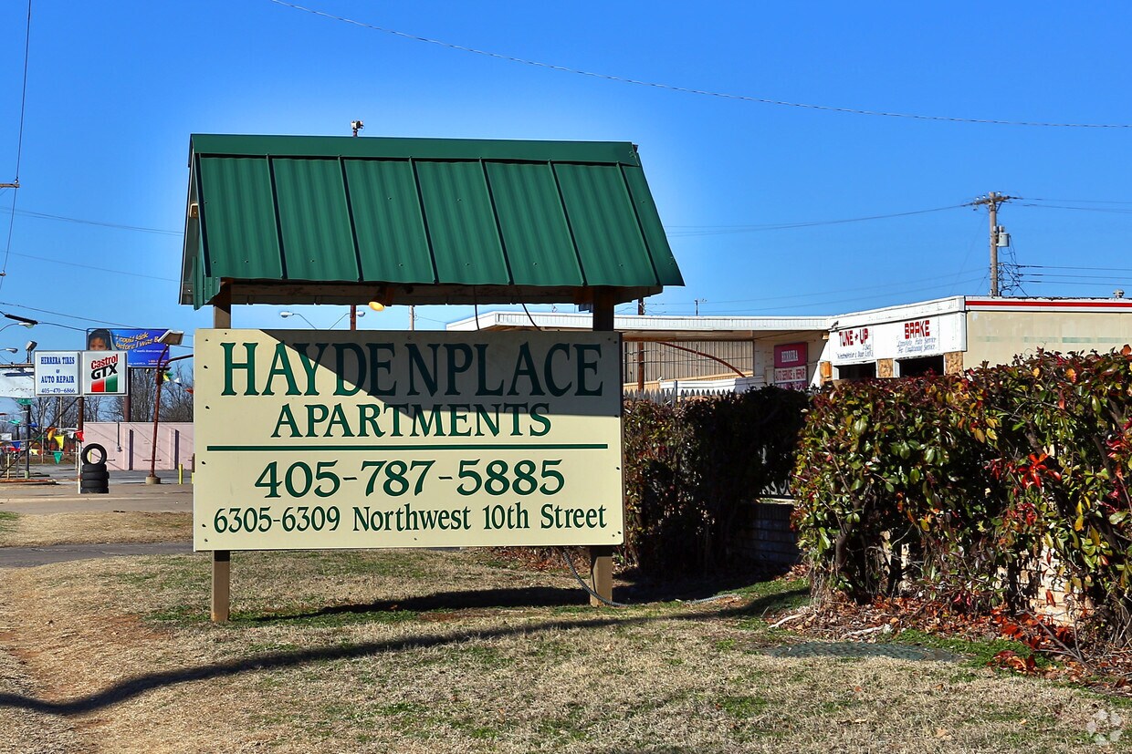 Foto del edificio - Hayden Place Apartments