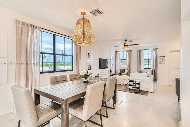Foto del edificio - 409 NW 12th Pl