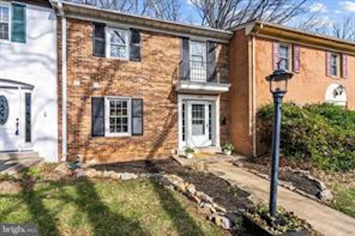 Primary Photo - 1408 Milbank Rd